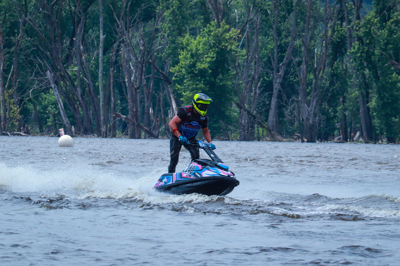 summer jetski race river people